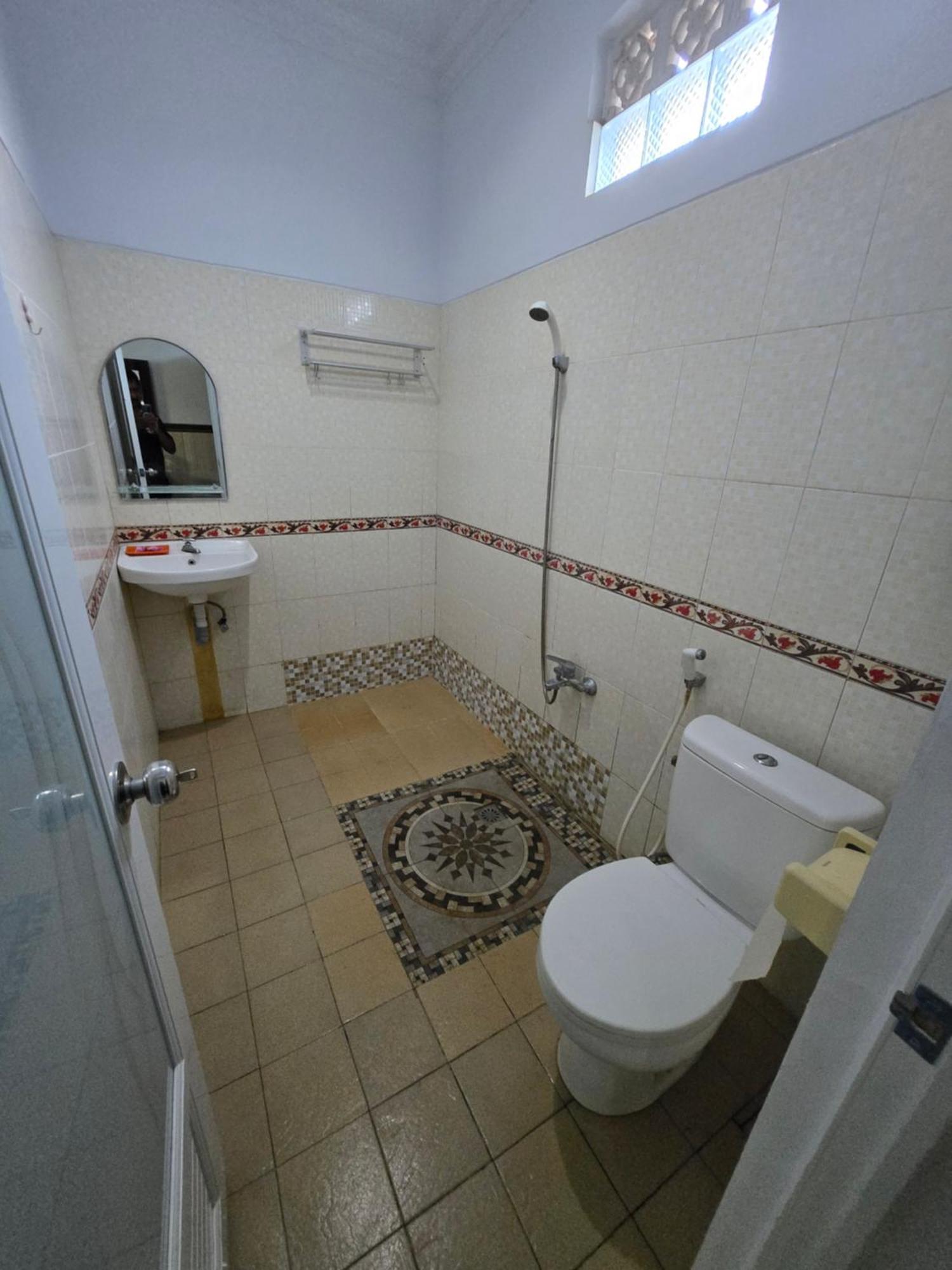 Nakula Guest House Кута Экстерьер фото